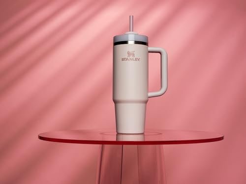 Stanley Quencher H2.0: Rose Quartz Insulated Tumbler